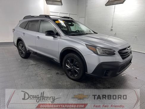 Used 2020 Subaru Outback Onyx Edition XT w/ Popular Package #2 AWD/4WD image 3