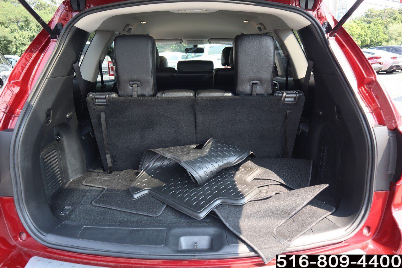 Used 2018 Nissan Pathfinder SV w/ SV Tech Package AWD/4WD image 34