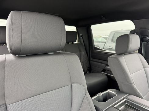 New 2026 Toyota Tundra SR5 w/ SR5 Convenience Package RWD image 3