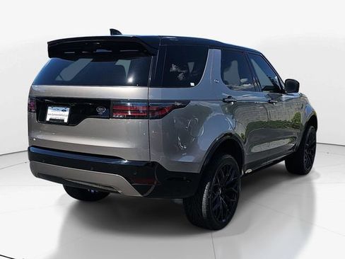 Used 2021 Land Rover Discovery HSE R-Dynamic AWD/4WD image 4