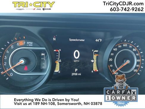 Used 2024 Jeep Wrangler Willys image 19