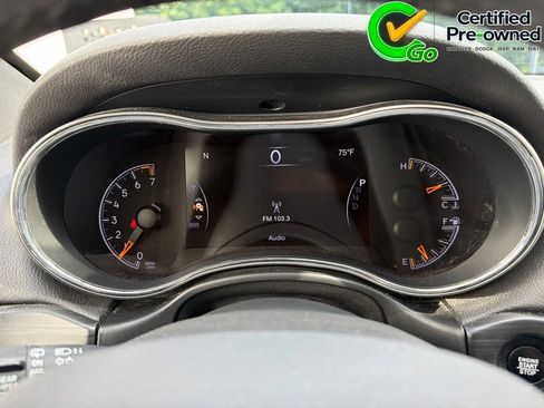 Used 2019 Jeep Grand Cherokee Altitude RWD image 58