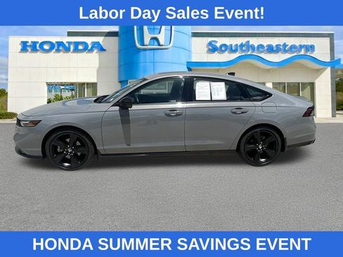 Used 2024 Honda Accord Sport image 6
