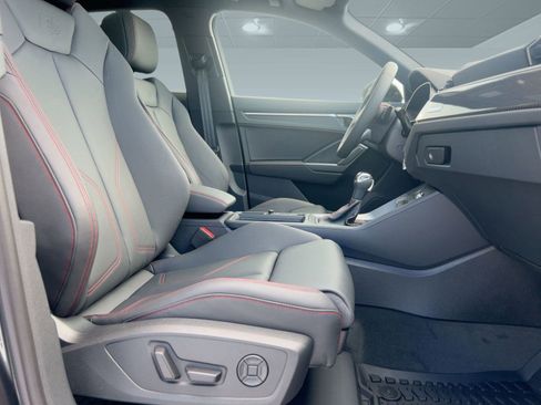 New 2025 Audi Q3 2.0T Premium Plus image 28