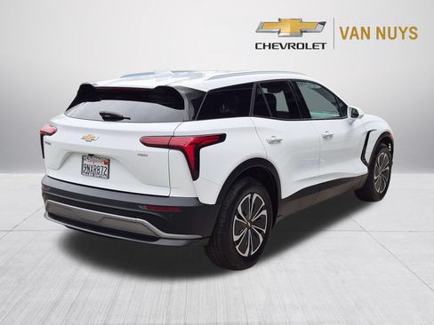 Used 2024 Chevrolet Blazer EV LT AWD/4WD image 5