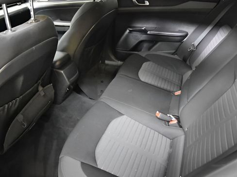 Used 2025 Kia K5 LXS FWD image 32
