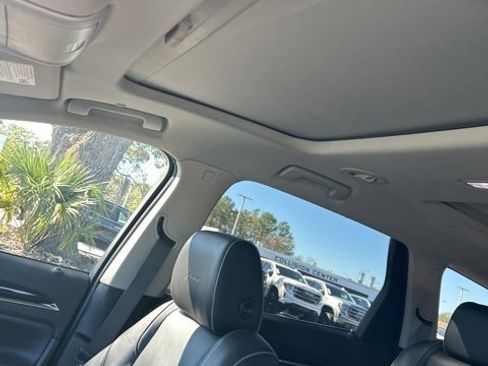 Certified 2019 Buick Enclave Avenir w/ Avenir Technology Package image 8