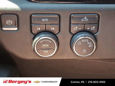 Certified 2023 Chevrolet Silverado 1500 LT AWD/4WD image 25
