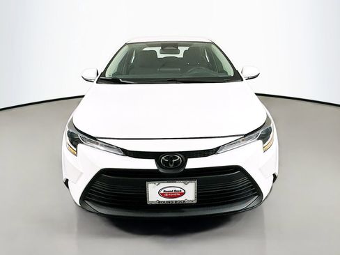 Certified 2024 Toyota Corolla LE FWD image 2