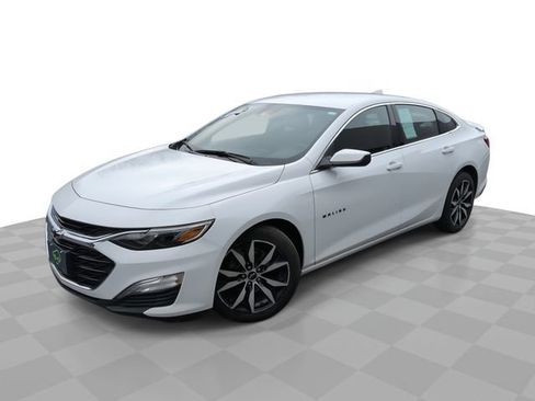 Used 2024 Chevrolet Malibu RS w/ LPO, Floor Liner Package FWD image 1
