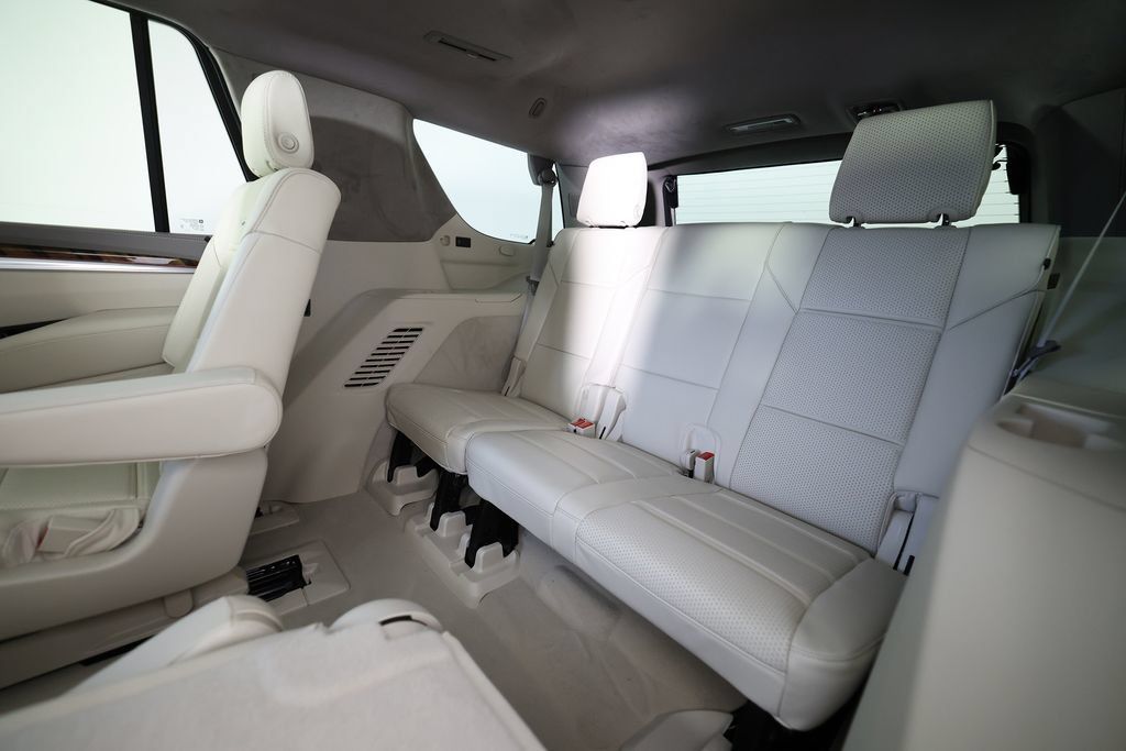 Used 2026 Cadillac Escalade Platinum Sport AWD/4WD image 17