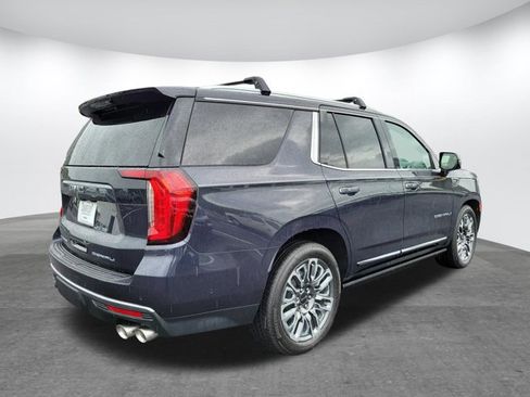 Used 2023 GMC Yukon Denali Ultimate AWD/4WD image 6