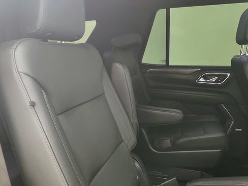 Used 2021 Chevrolet Tahoe LT w/ LT Signature Package RWD image 20