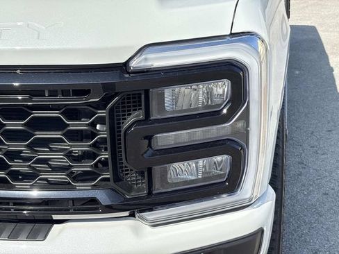New 2026 Ford F350 Lariat w/ Black Appearance Package AWD/4WD image 11