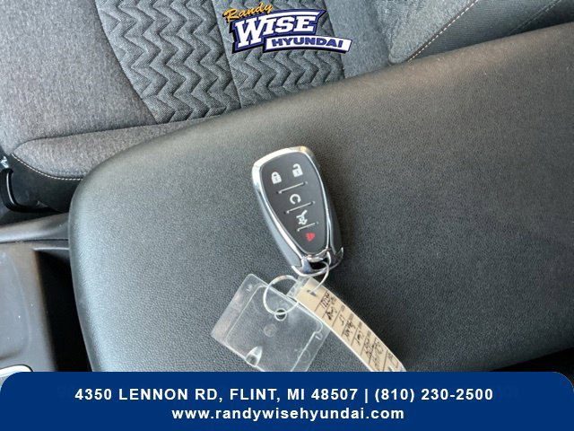 Used 2024 Chevrolet Equinox LT w/ Driver Convenience Package AWD/4WD image 33