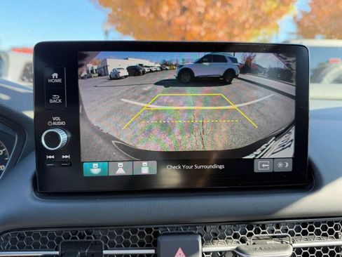 Used 2024 Honda HR-V EX-L image 18