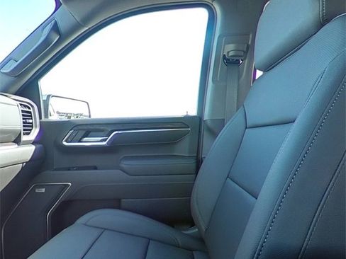 Used 2025 GMC Sierra 1500 SLT w/ SLT Premium Plus Package image 27