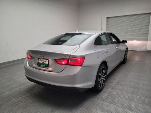 Used 2018 Chevrolet Malibu LT image 7