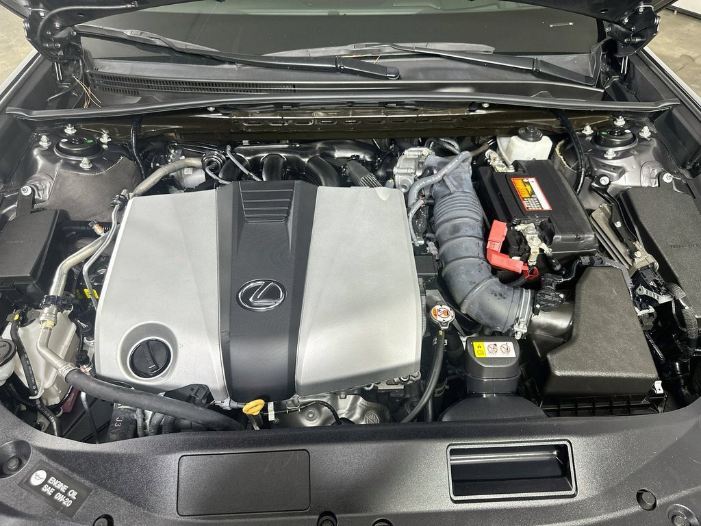 Used 2024 Lexus ES 350 F Sport w/ Accessory Package (Z2) FWD image 10