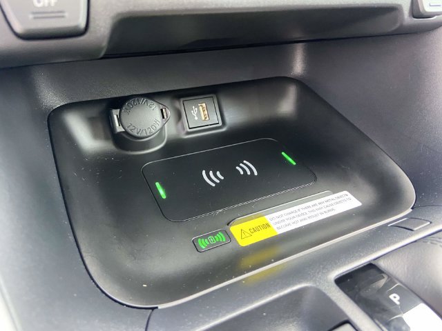 Used 2025 Toyota RAV4 XLE w/ Convenience Package FWD image 29