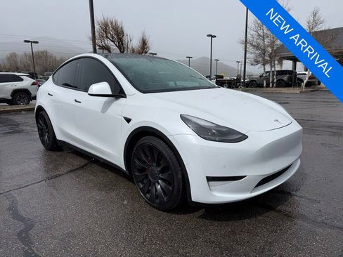 Used 2022 Tesla Model Y Performance AWD/4WD image 1