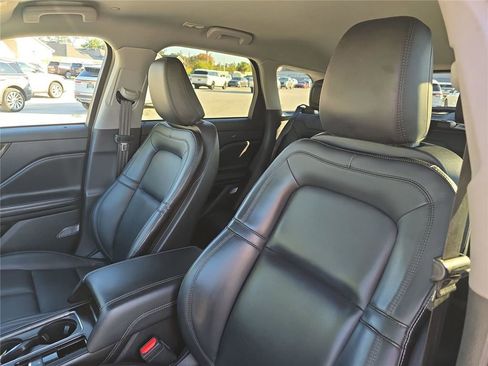 Used 2021 Lincoln Corsair FWD image 15