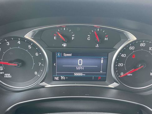 Used 2024 GMC Terrain SLE FWD image 20
