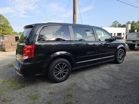 Used 2016 Dodge Grand Caravan R/T FWD image 6