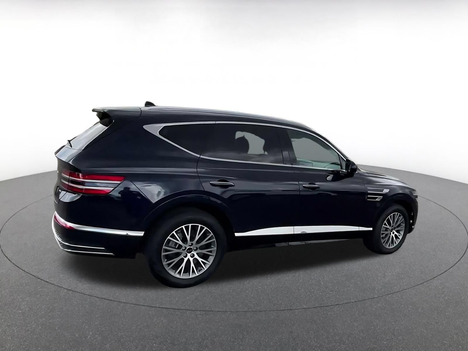 Used 2026 Genesis GV80 2.5T AWD/4WD image 14