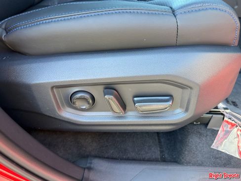 New 2026 Toyota Tundra Limited AWD/4WD image 16