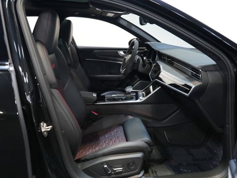 Used 2024 Audi RS 6 performance image 34