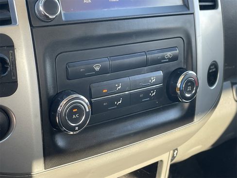 Used 2019 Nissan Frontier S image 25