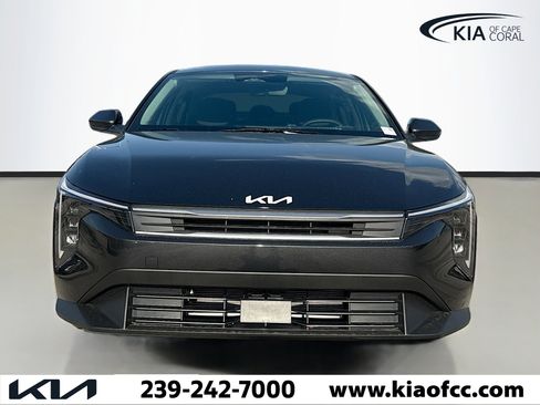 New 2025 Kia K4 LXS image 7