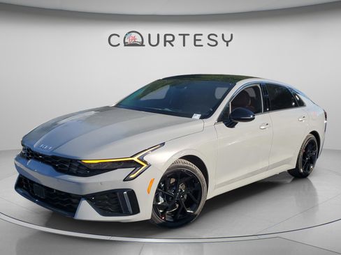 New 2026 Kia K5 GT-Line image 1