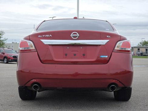 Used 2013 Nissan Altima 2.5 SL w/ 2.5 Moonroof Pkg FWD image 17