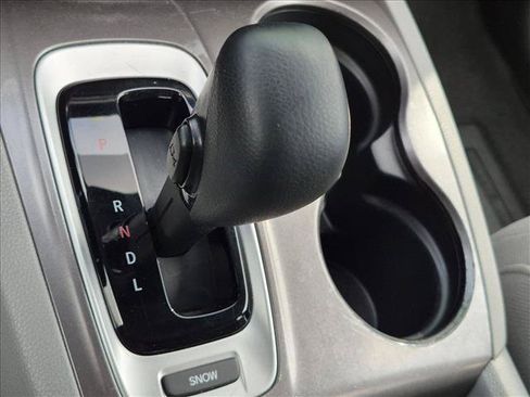 Used 2018 Honda Pilot EX image 11