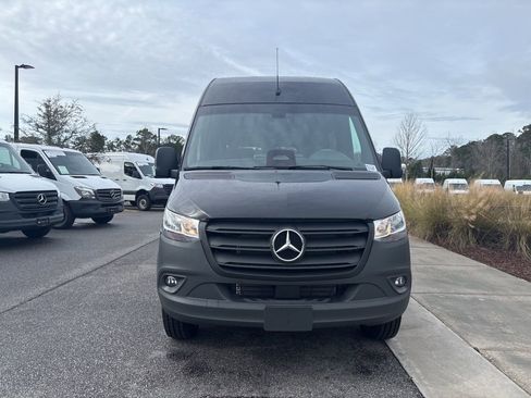 New 2026 Mercedes-Benz Sprinter 2500 image 8