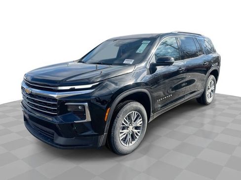 New 2026 Chevrolet Traverse LT w/ Driver Confidence Package image 1