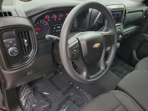 Used 2022 Chevrolet Silverado 1500 Custom RWD image 19