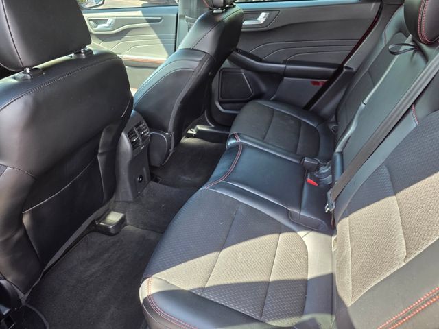 Used 2025 Ford Escape ST-Line w/ Equipment Group 301A FWD image 38
