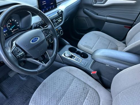 Used 2022 Ford Escape SE w/ Convenience Package AWD/4WD image 9