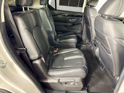 Used 2024 Honda Pilot Touring image 57