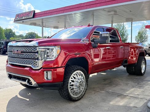 Used 2021 GMC Sierra 3500 Denali w/ Denali Ultimate Package AWD/4WD image 6