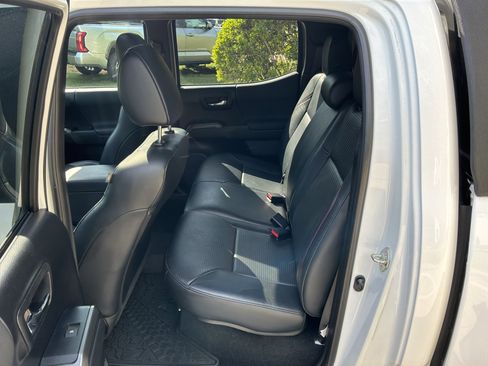 Used 2020 Toyota Tacoma TRD Pro image 31