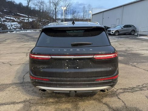 Used 2022 Lincoln Corsair Reserve w/ Equipment Group 201A image 10