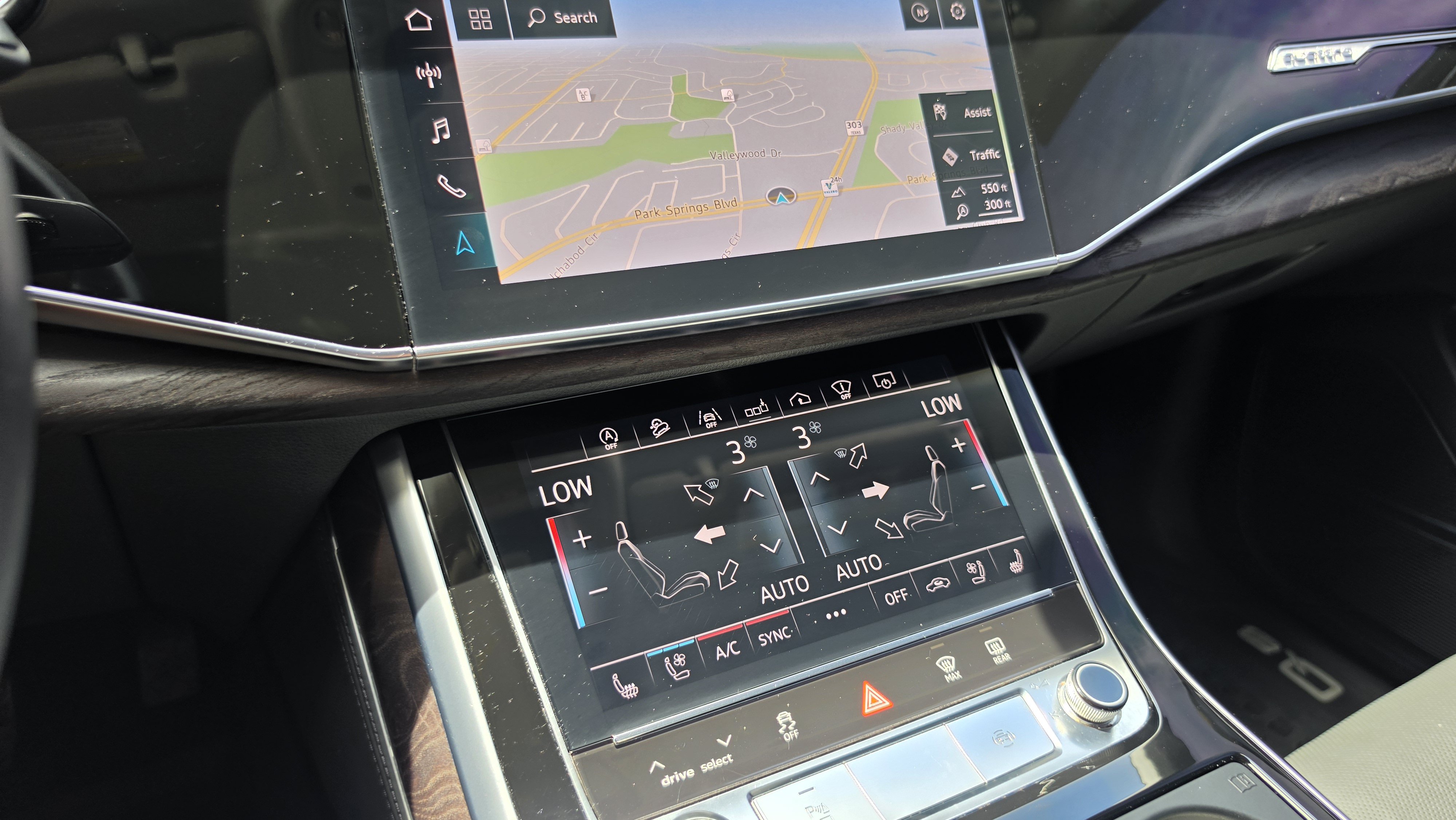 Used 2019 Audi Q8 Prestige w/ Luxury Package AWD/4WD image 41