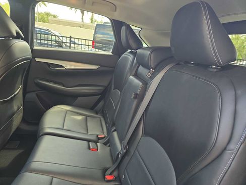 Used 2021 INFINITI QX50 Essential w/ Accent Package image 11