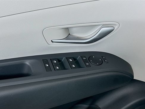 Certified 2026 Hyundai Tucson SEL FWD image 17