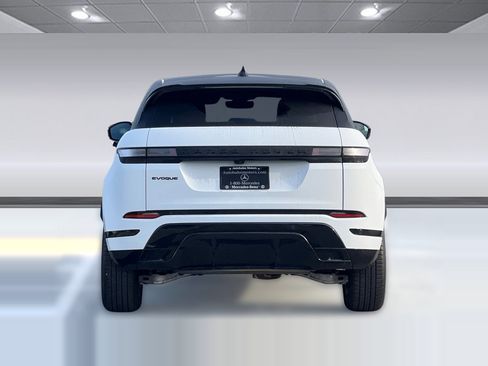 Used 2024 Land Rover Range Rover Evoque Dynamic SE image 9