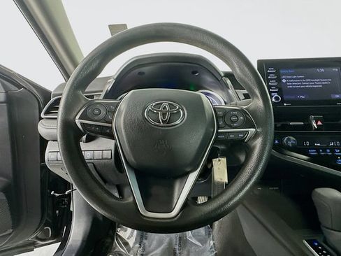 Used 2023 Toyota Camry LE FWD image 13